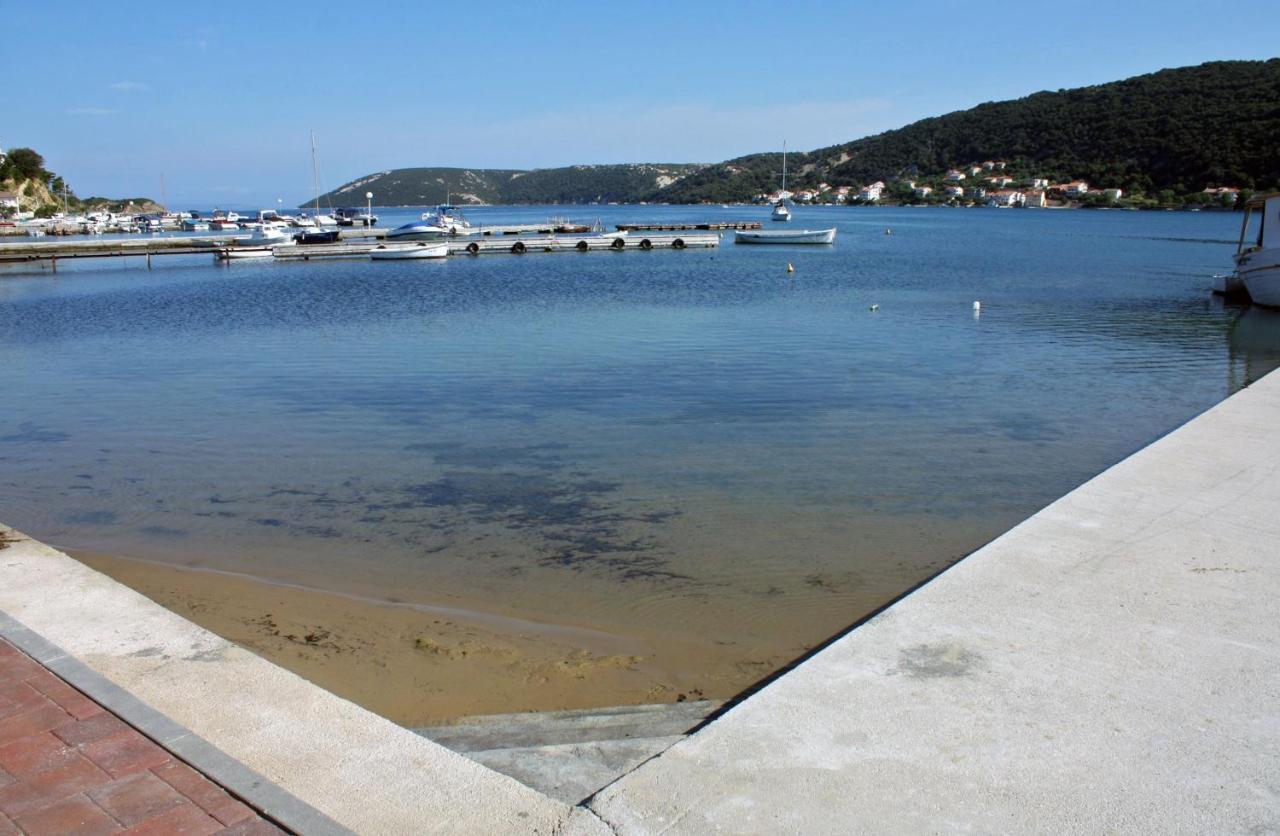 Apartments By The Sea Supetarska Draga - Donja, Rab - 11769 Kültér fotó