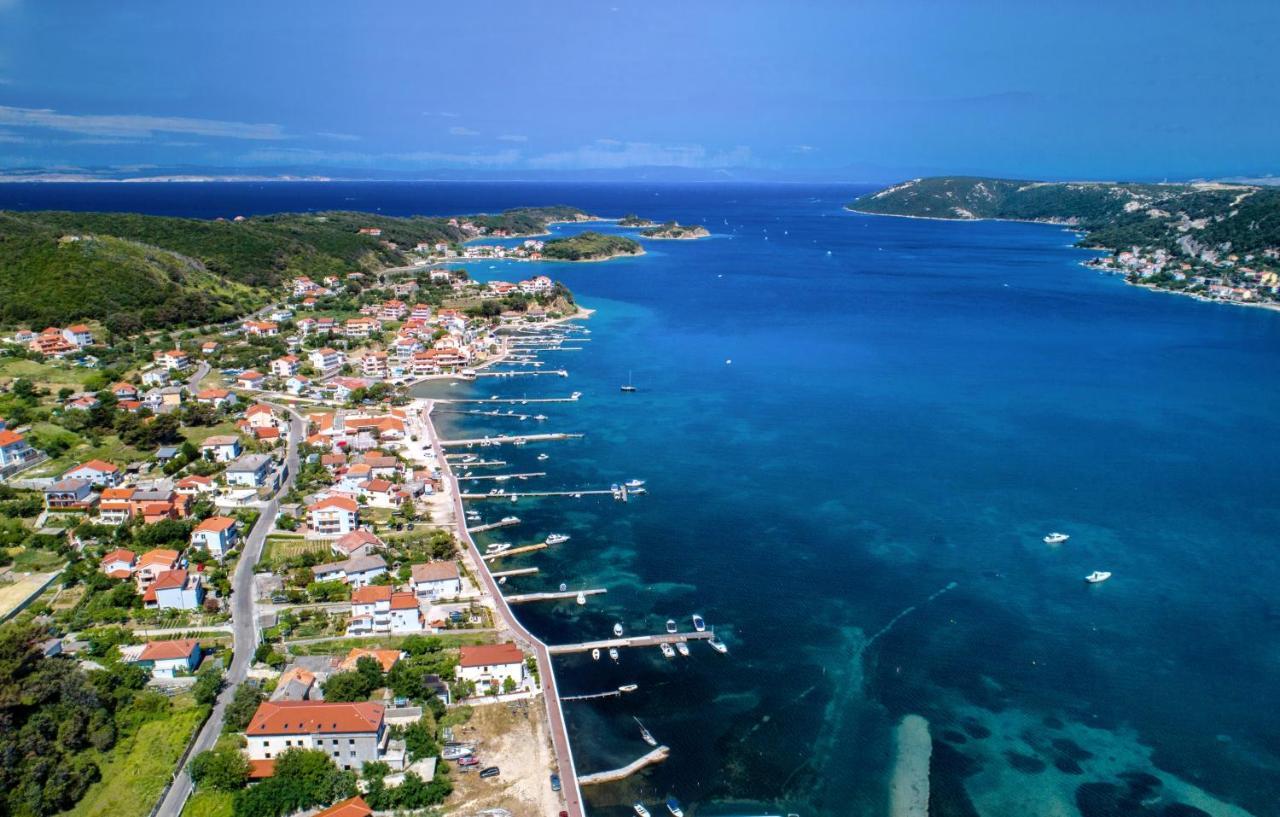 Apartments By The Sea Supetarska Draga - Donja, Rab - 11769 Kültér fotó