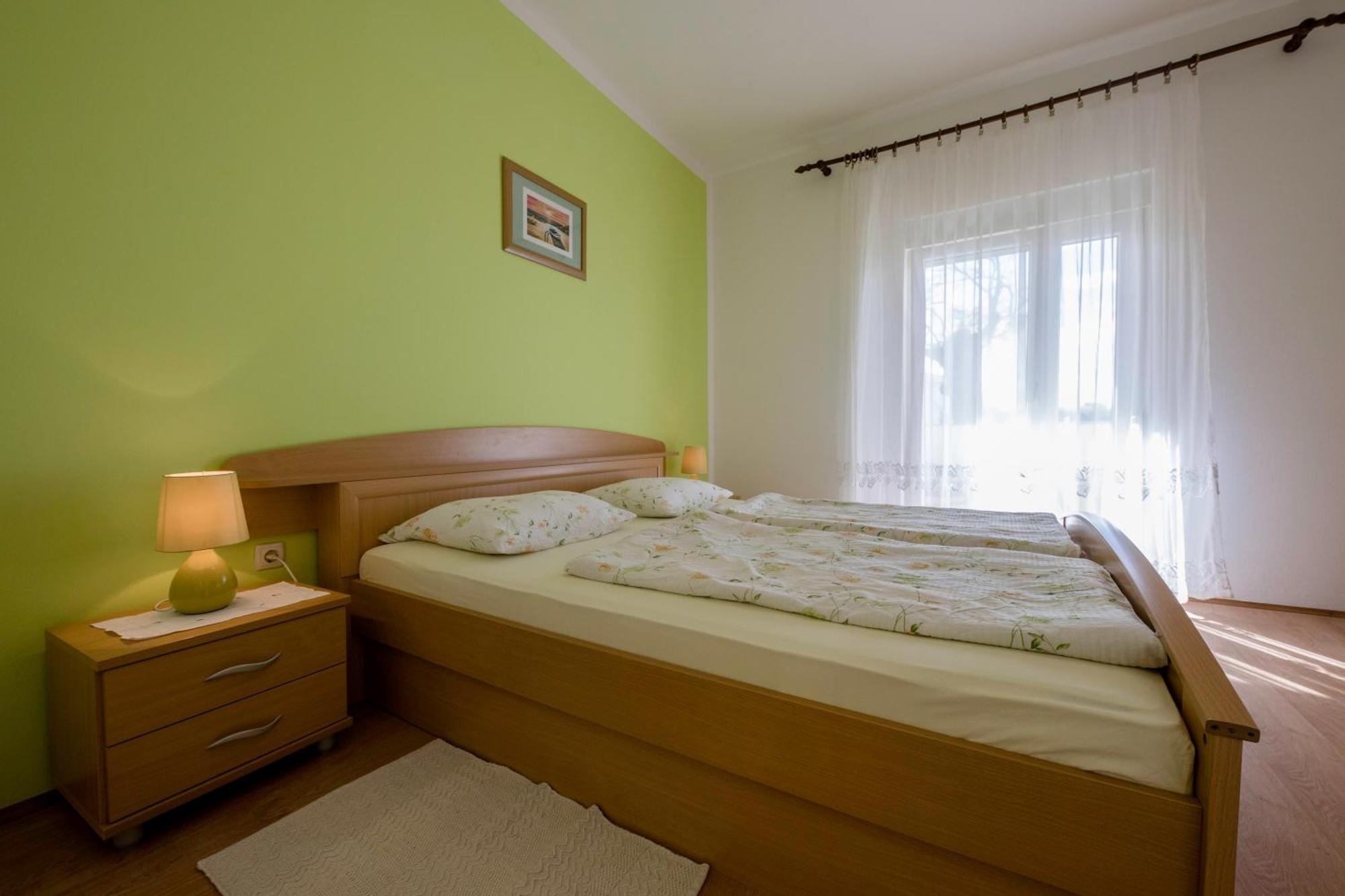 Apartments By The Sea Supetarska Draga - Donja, Rab - 11769 Szoba fotó